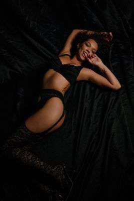 Мила впервые в НВ, 26