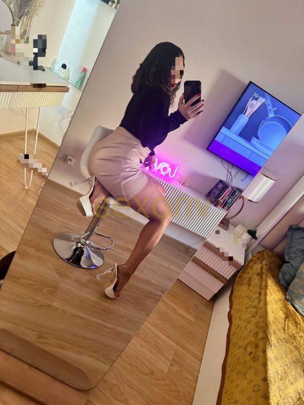 Проститутка ༻Диана на Фото 100% Я.ೃ࿐ (27 лет, Нижневартовск)