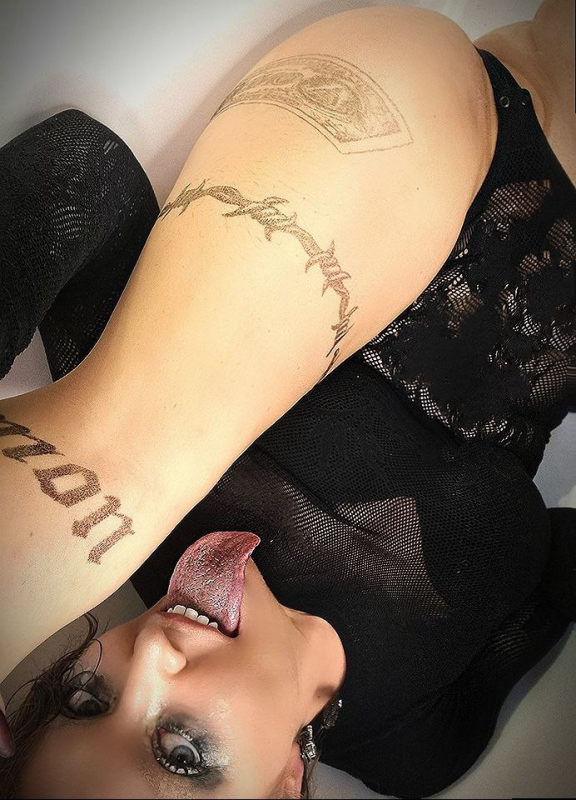 Проститутка Dominika (35 лет, Нижневартовск)