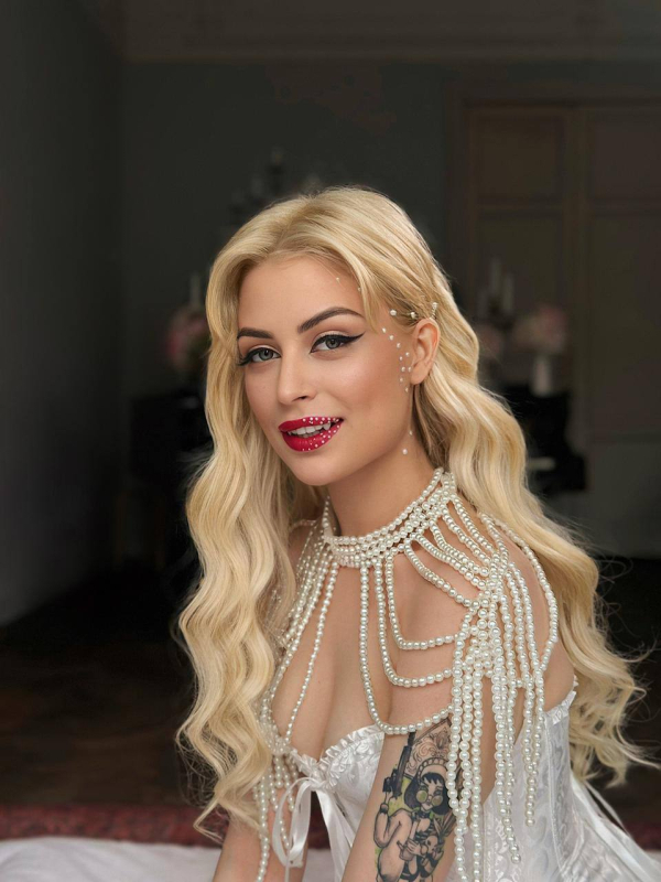 Проститутка Снежана ❄️ (26 лет, Нижневартовск)