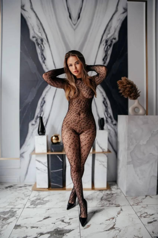 Нюта, 22